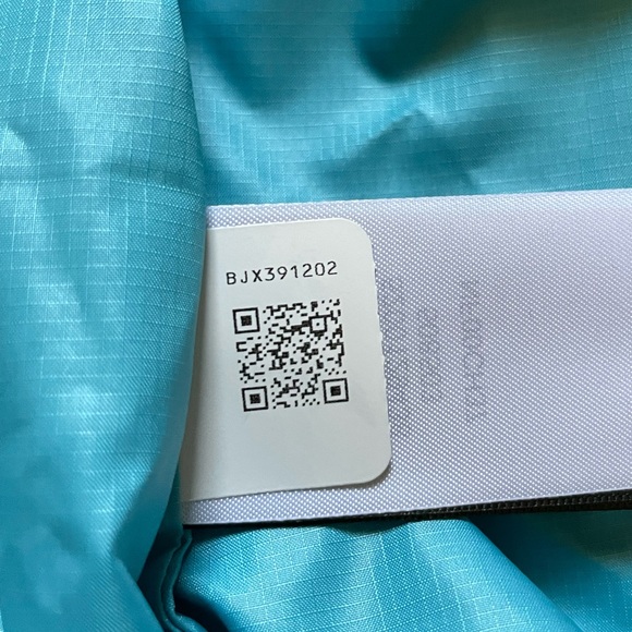 The North Face Men’s 1985 Mountain Jacket In Maui Blue - Picture 8 of 9